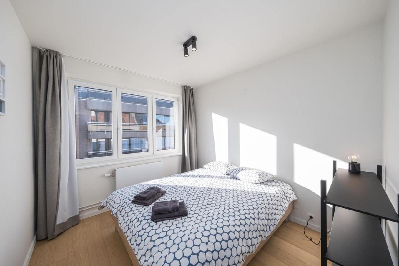 Amandine - Luxury 3 Bedrooms Apartment With Free Parking Ostend Exterior photo
