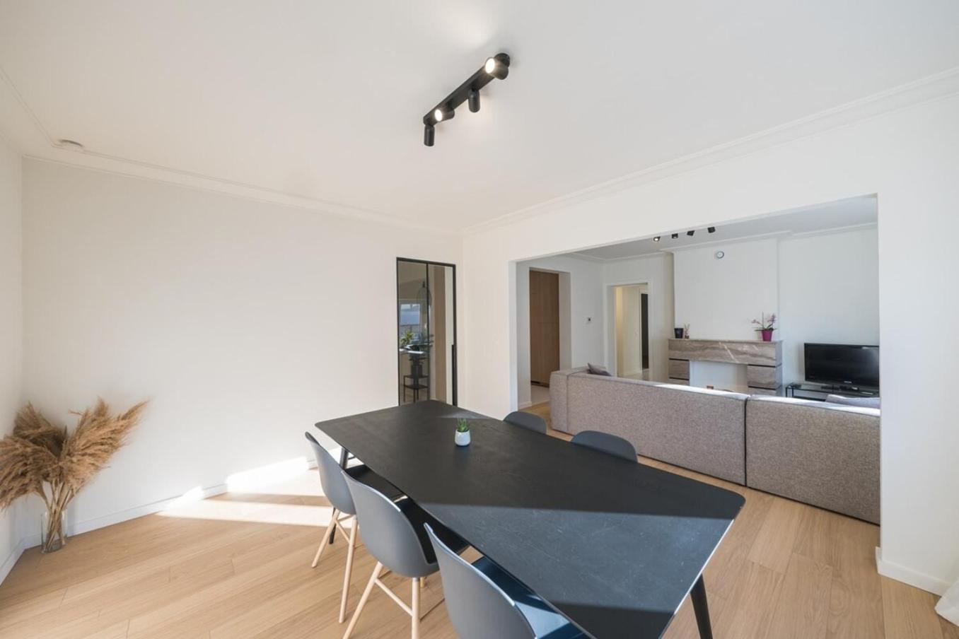 Amandine - Luxury 3 Bedrooms Apartment With Free Parking Ostend Exterior photo
