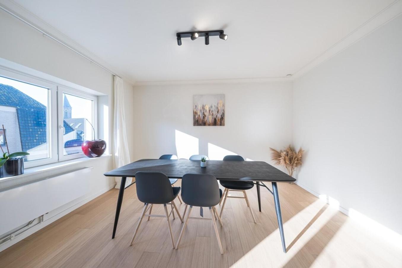 Amandine - Luxury 3 Bedrooms Apartment With Free Parking Ostend Exterior photo